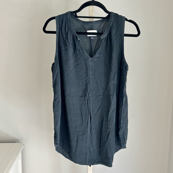 Universal Thread Washed Black Relaxed Fit Solit Neck Tank, Large - Picture 1 of 2